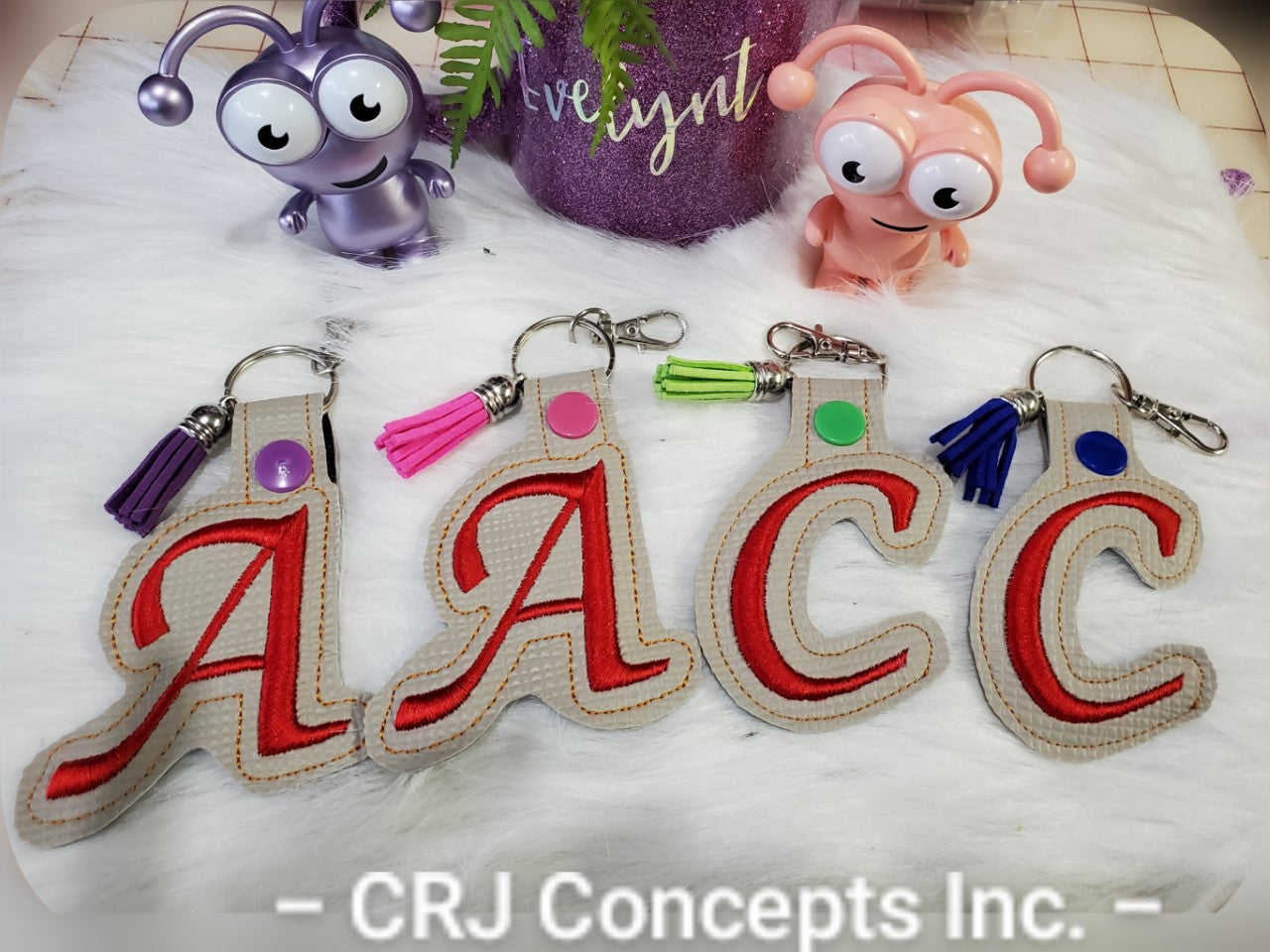 keychain holder Embroidery letters